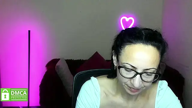 Arianasweety23 online show from 10-29-25, 06:31
