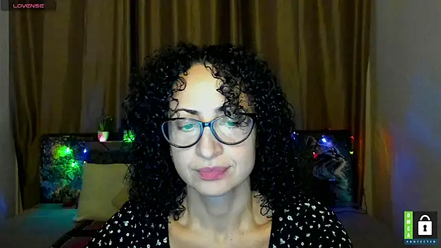 Arianasweety23 online show from 12-03-25, 06:28