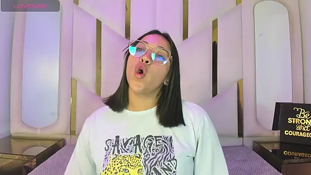 IsabellRodriguez18 online show from 03-04-26, 03:01