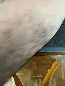 Snapshot of mas317592 chatting on 09-12-25, 10:15 mas317592 online show from 09-12-25, 10:15