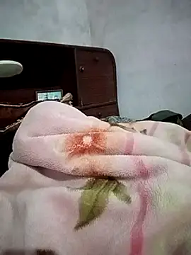 IamRentedBoybfriend online show from 01-10-25, 12:06