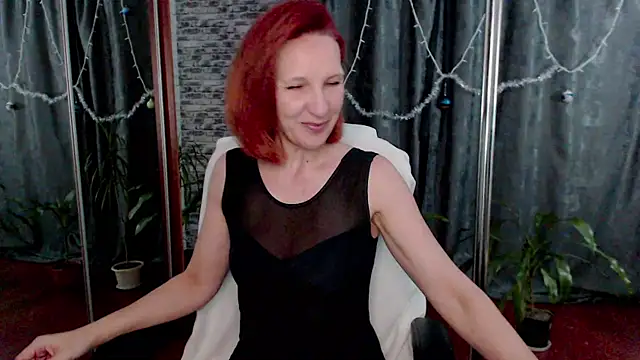 Snapshot of Colibri_ chatting on 01-09-25, 11:24 Colibri online show from 01-09-25, 11:24
