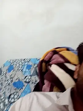 playboyz77 online show from 01-01-25, 02:31