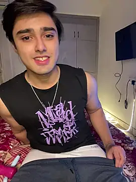 sunny49477 online show from 03-26-26, 06:57