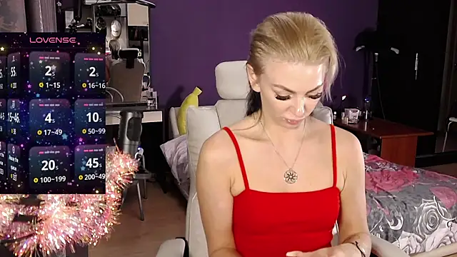 Snapshot of _britney_white_ chatting on 02-16-25, 04:53 britney white online show from 02-16-25, 04:53