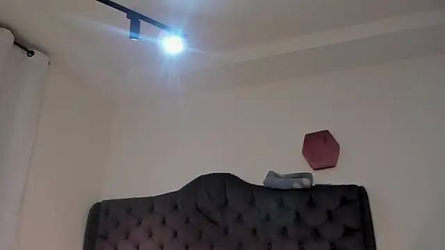 Snapshot of two_milkyway chatting on 05-23-26, 01:48 two milkyway online show from 05-23-26, 01:48