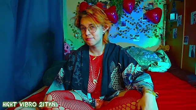 TrickyKitsune online show from 02-16-26, 04:58