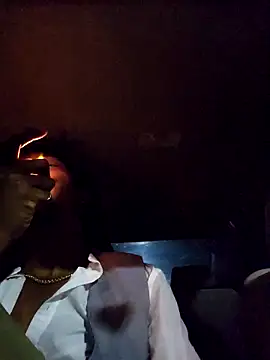 Snapshot of VelvetChocolate7 chatting on 09-17-25, 04:03 VelvetChocolate7 online show from 09-17-25, 04:03