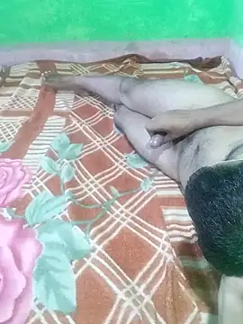 Coupleshow47 online show from 05-16-26, 12:51