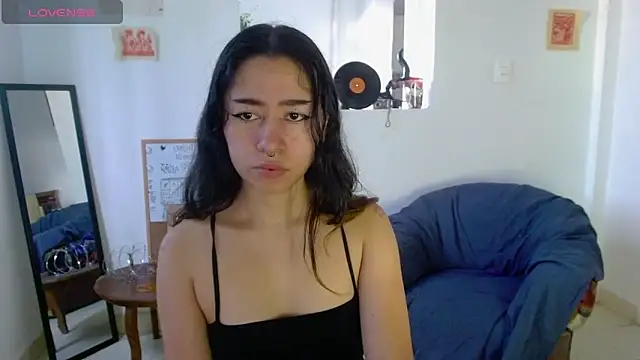 Snapshot of Maam_Ine chatting on 06-10-26, 09:57 Maam Ine online show from 06-10-26, 09:57