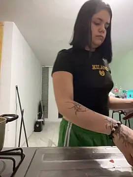 pretty angela1 online show from 12-05-25, 12:30