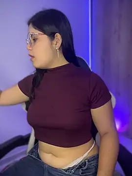 pretty angela1 online show from 05-14-26, 06:37