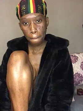 xxSexyTalia28 online show from 04-24-26, 07:27