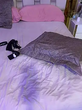 Karol Towers online show from 03-21-25, 01:56