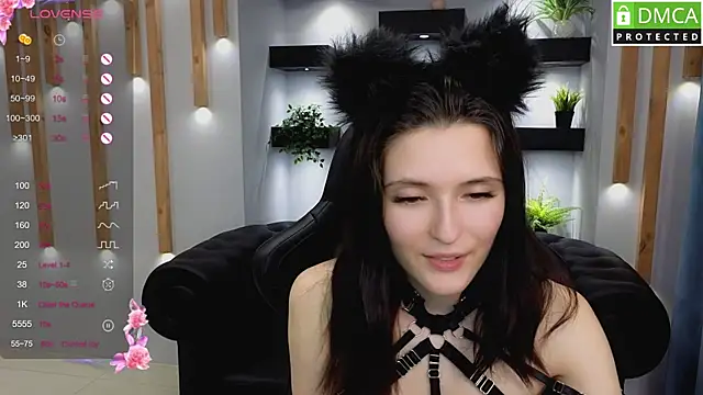 Snapshot of niki_cutes chatting on 01-31-25, 04:14 niki cutes online show from 01-31-25, 04:14