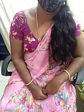 Snapshot of Tamil_roja69 chatting on 06-23-26, 01:20 Tamil roja69 online show from 06-23-26, 01:20