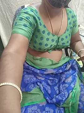 Snapshot of Tamil_roja69 chatting on 06-26-26, 03:05 Tamil roja69 online show from 06-26-26, 03:05