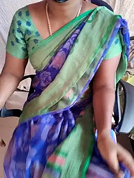 Snapshot of Tamil_roja69 chatting on 07-03-26, 02:40 Tamil roja69 online show from 07-03-26, 02:40