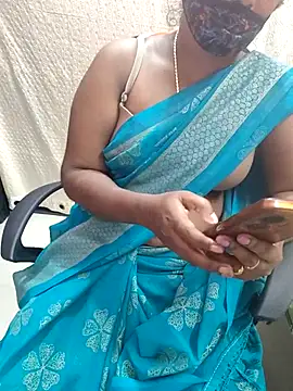 Snapshot of Tamil_roja69 chatting on 07-03-26, 02:45 Tamil roja69 online show from 07-03-26, 02:45