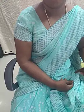 Snapshot of Tamil_roja69 chatting on 07-16-26, 11:44 Tamil roja69 online show from 07-16-26, 11:44