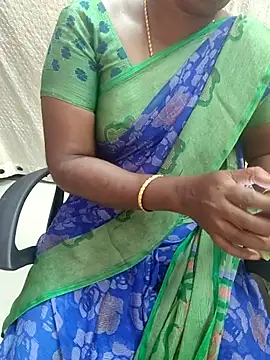 Snapshot of Tamil_roja69 chatting on 07-18-26, 01:26 Tamil roja69 online show from 07-18-26, 01:26
