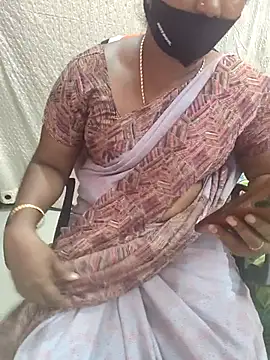 Snapshot of Tamil_roja69 chatting on 07-30-26, 05:12 Tamil roja69 online show from 07-30-26, 05:12