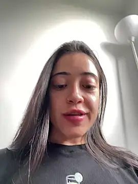 Snapshot of Liam_OH chatting on 12-29-24, 10:03 Liam OH online show from 12-29-24, 10:03