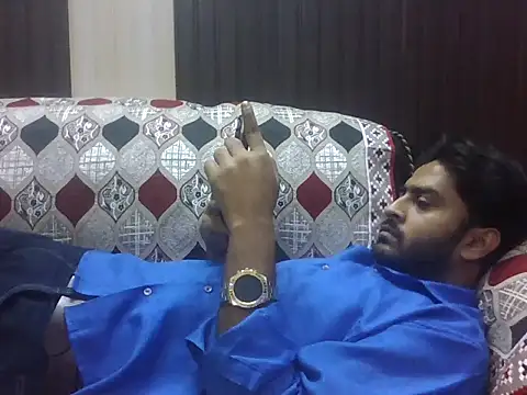 indihotguy online show from 10-31-25, 12:39