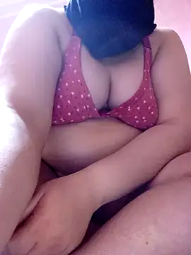 Snapshot of Botina-68 chatting on 01-06-25, 11:42 Botina-68 online show from 01-06-25, 11:42