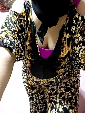 Snapshot of Botina-68 chatting on 02-23-25, 11:36 Botina-68 online show from 02-23-25, 11:36