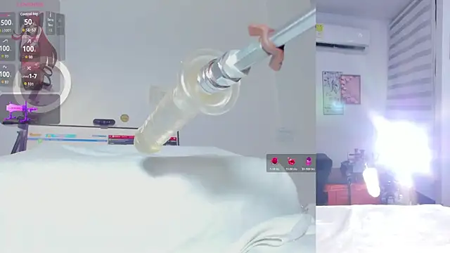 Snapshot of Maria_Jones_ chatting on 11-11-25, 01:27 Maria Jones online show from 11-11-25, 01:27