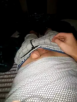 Snapshot of Horny__guy5 chatting on 12-25-24, 10:05 Horny guy5 online show from 12-25-24, 10:05