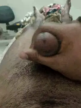 Snapshot of chinchi chatting on 02-17-25, 11:34 chinchi online show from 02-17-25, 11:34