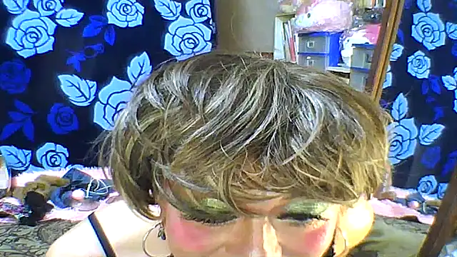 Snapshot of anakanakami chatting on 05-04-26, 04:08 anakanakami online show from 05-04-26, 04:08