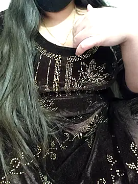 Snapshot of tanvihot2 chatting on 11-27-25, 04:36 tanvihot2 online show from 11-27-25, 04:36