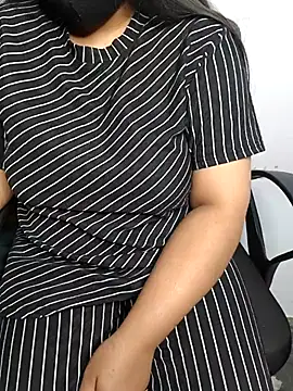 tanvihot2 online show from 04-27-26, 03:54