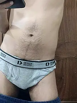 fakelove95 online show from 04-21-26, 06:55