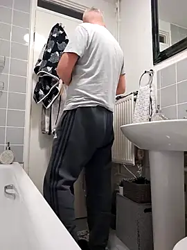 Naked Uk Guy online show from 01-29-25, 07:11