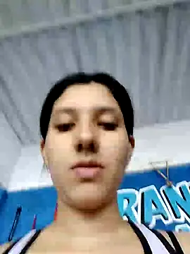 Snapshot of emmariders2 chatting on 01-09-25, 12:09 emmariders2 online show from 01-09-25, 12:09