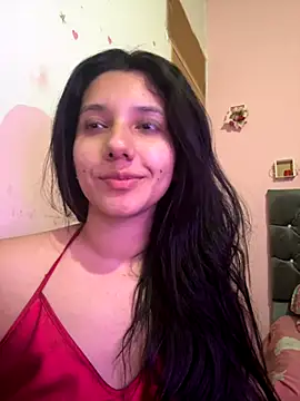 Snapshot of emmariders2 chatting on 10-21-25, 04:57 emmariders2 online show from 10-21-25, 04:57