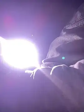 Snapshot of MrLatinKing chatting on 12-27-24, 01:43 MrLatinKing online show from 12-27-24, 01:43