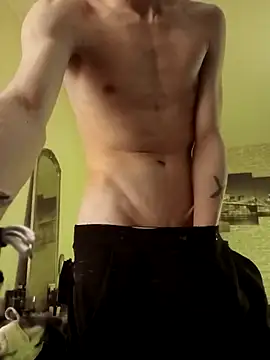 Snapshot of HalloMarcy chatting on 03-20-25, 12:19 HalloMarcy online show from 03-20-25, 12:19