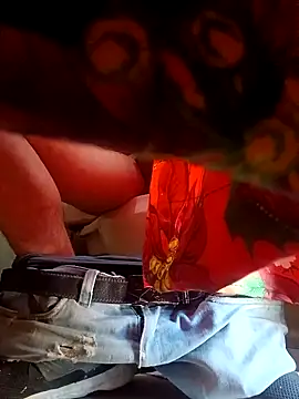 Snapshot of chinoxxx chatting on 03-09-25, 09:03 chinoxxx online show from 03-09-25, 09:03