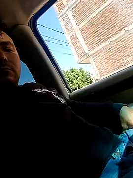 Snapshot of chinoxxx chatting on 11-12-25, 06:30 chinoxxx online show from 11-12-25, 06:30