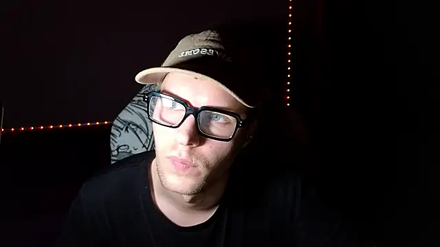 Leonnextdoor online show from 01-12-25, 12:23