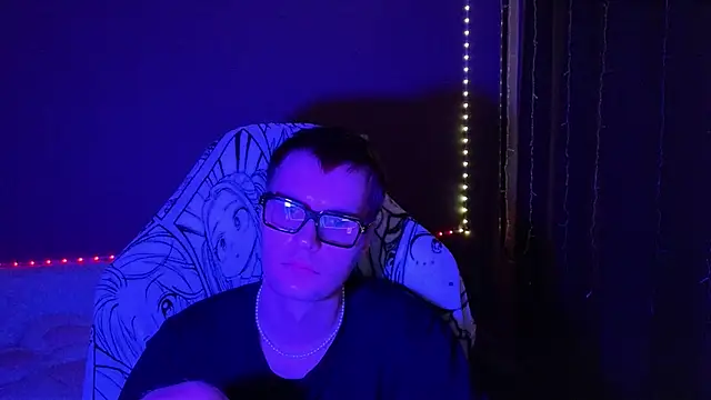 Leonnextdoor online show from 01-13-25, 11:08