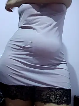 Snapshot of Lilisex chatting on 11-17-25, 11:43 Lilisex online show from 11-17-25, 11:43