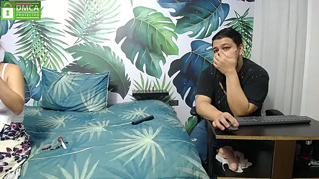 Snapshot of narendra_dayaramm chatting on 03-19-25, 11:28 narendra dayaramm online show from 03-19-25, 11:28