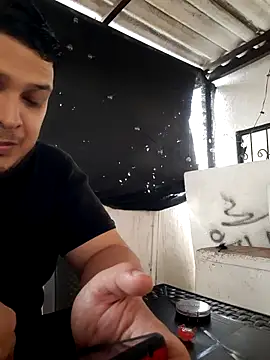 Snapshot of narendra_dayaramm chatting on 09-16-25, 07:15 narendra dayaramm online show from 09-16-25, 07:15