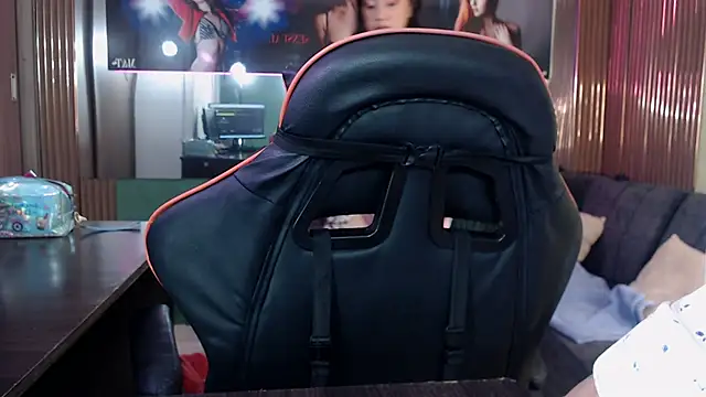 Snapshot of narendra_dayaramm chatting on 11-08-25, 12:38 narendra dayaramm online show from 11-08-25, 12:38